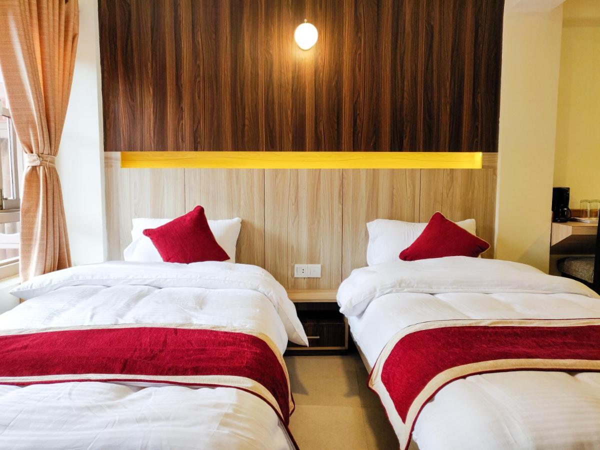 Hotel Central Bhatgoan Dış mekan fotoğraf