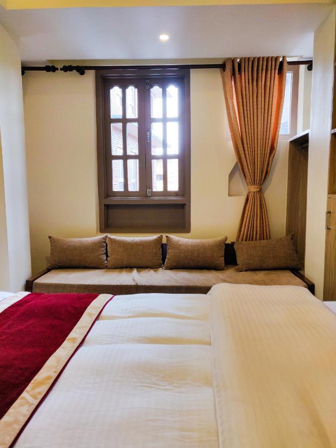 Hotel Central Bhatgoan Dış mekan fotoğraf