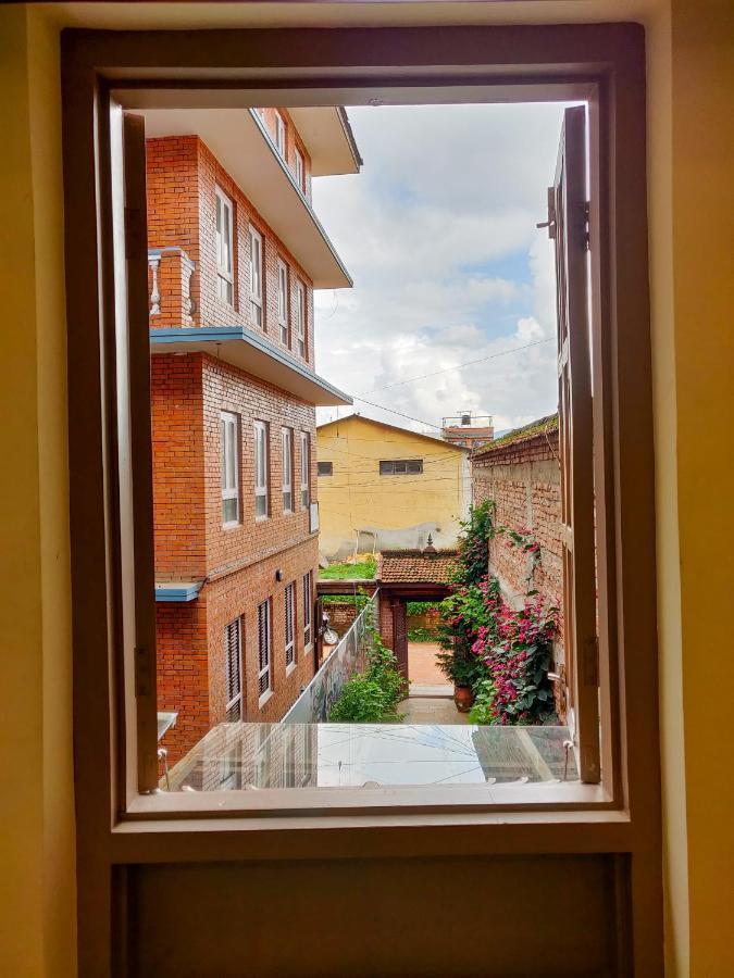 Hotel Central Bhatgoan Dış mekan fotoğraf
