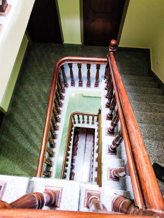 Hotel Central Bhatgoan Dış mekan fotoğraf